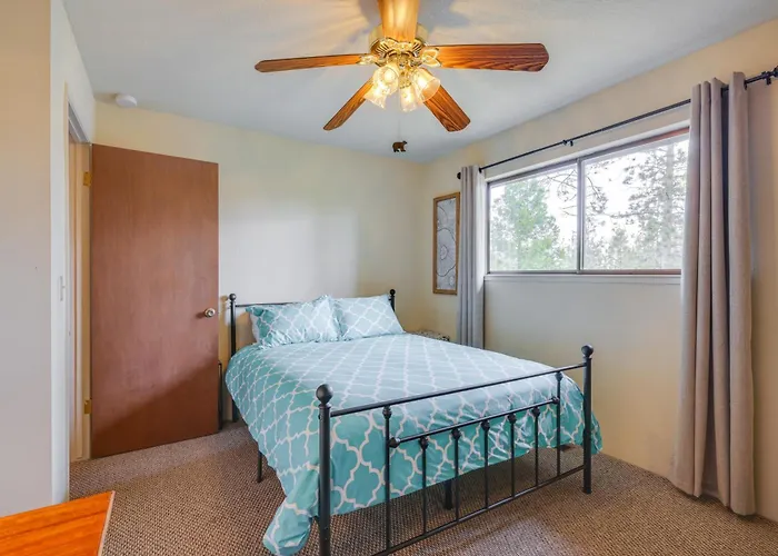 Serene Groveland Cabin Rental Near Yosemite!
